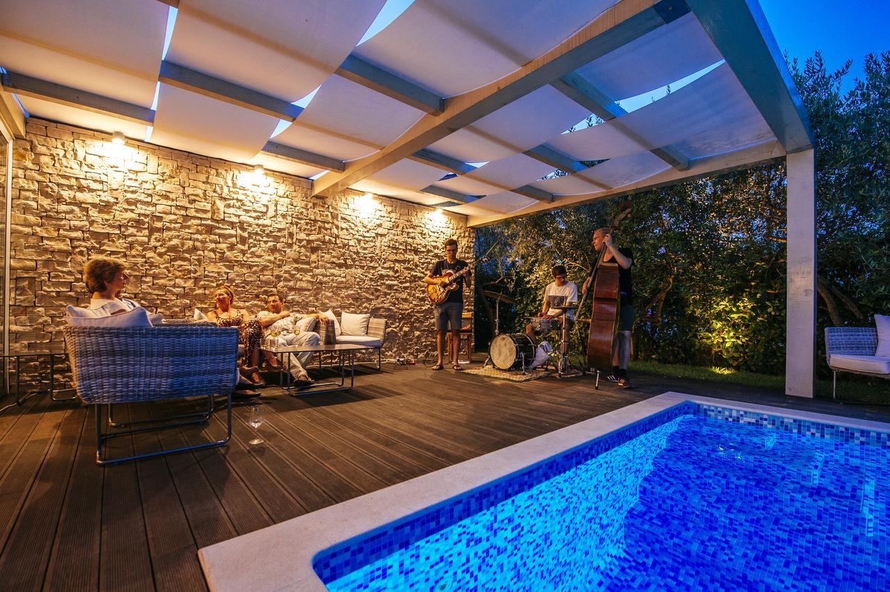 Villa Mirakul Sukošan Exterior foto